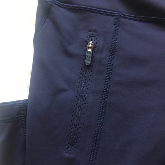 LULULEMON NWOT front zippered navy leggings - Picture 5 of 7